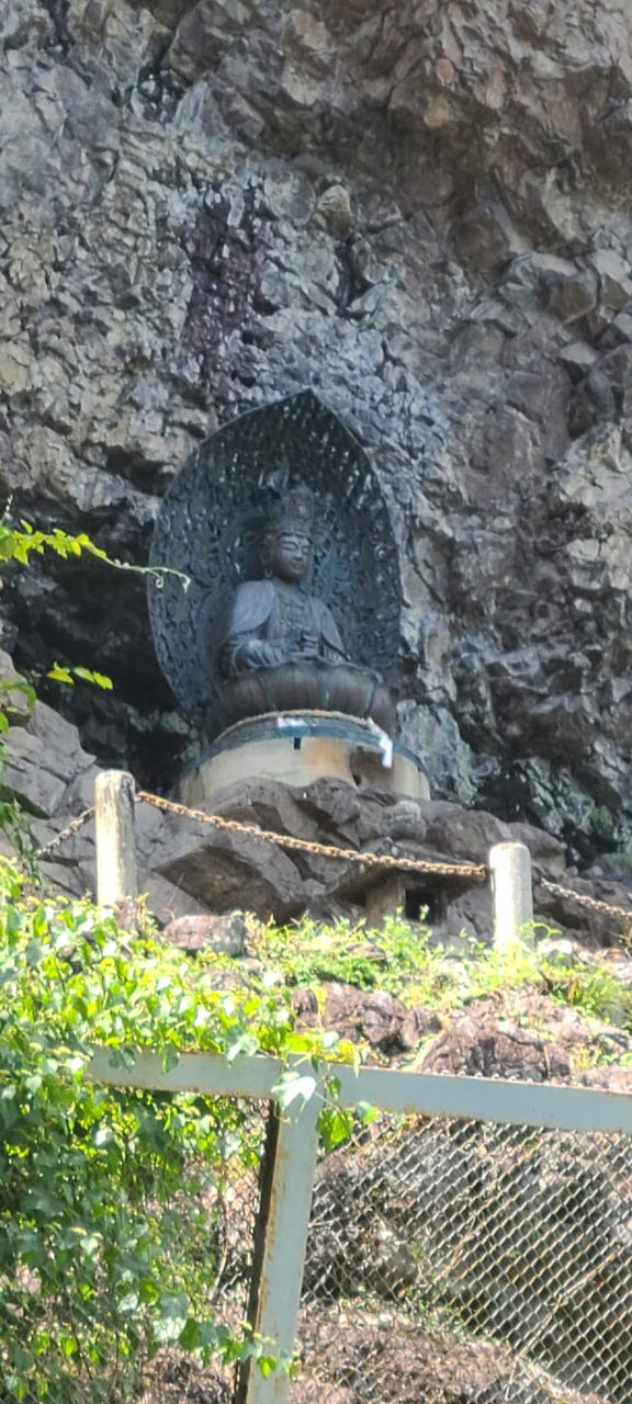 宝山寺